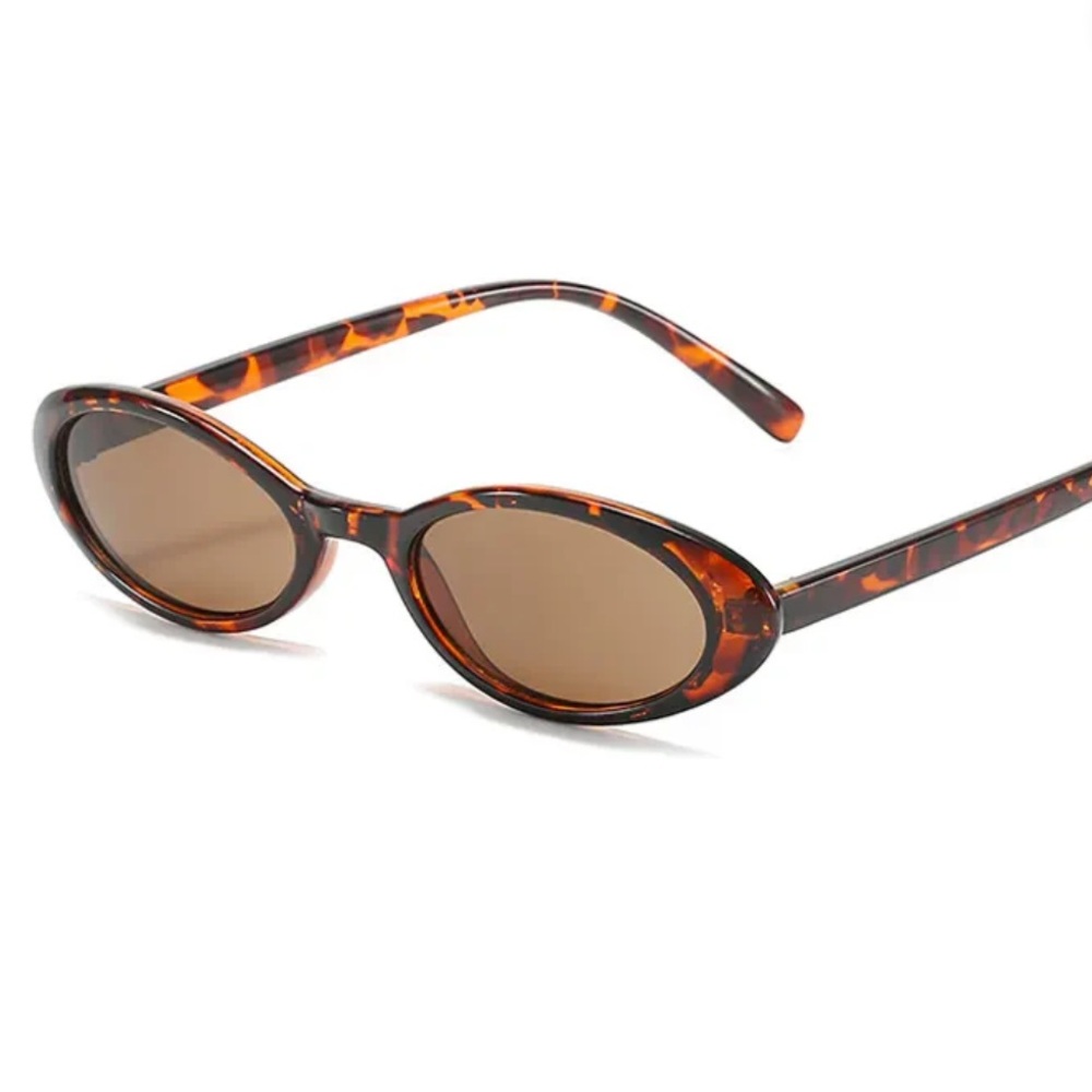 Tortoise Shell Oval Sunglasses